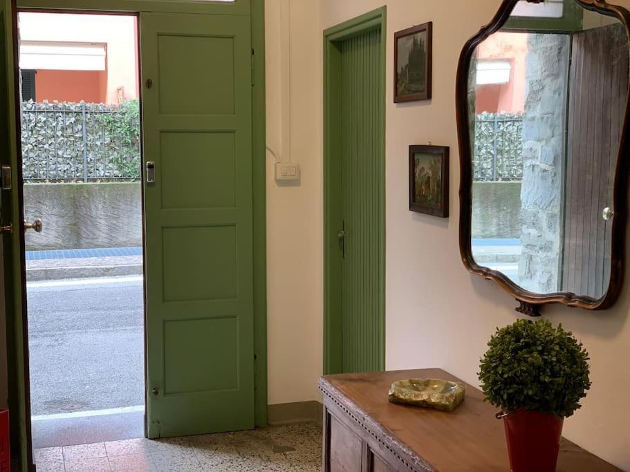 מנדלו דל לאריו Casa Albatros Tra Lago E Monti מראה חיצוני תמונה